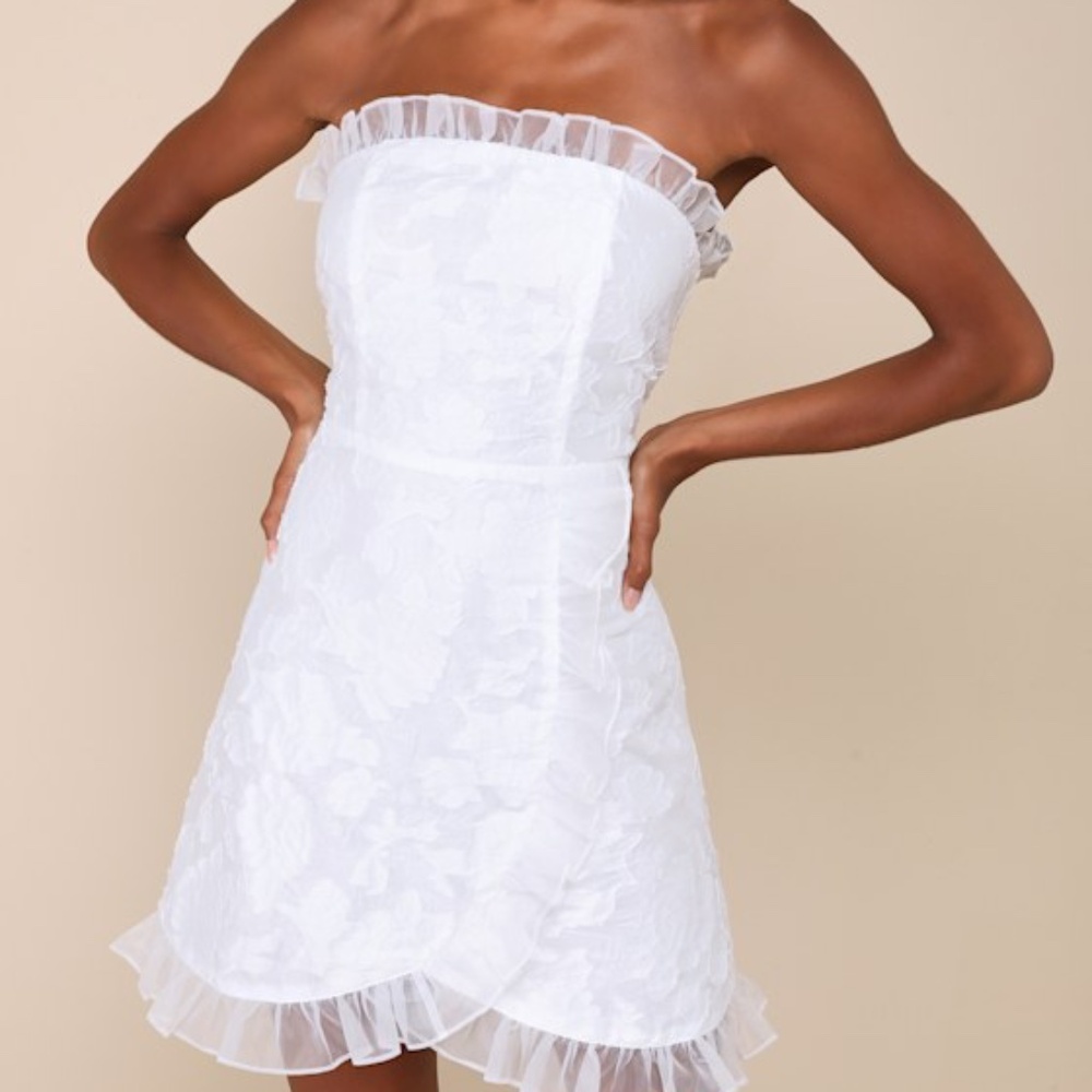 Lulus Exclusive Sweetness White Floral Jacquard Ruffled Mini Dress - Size L